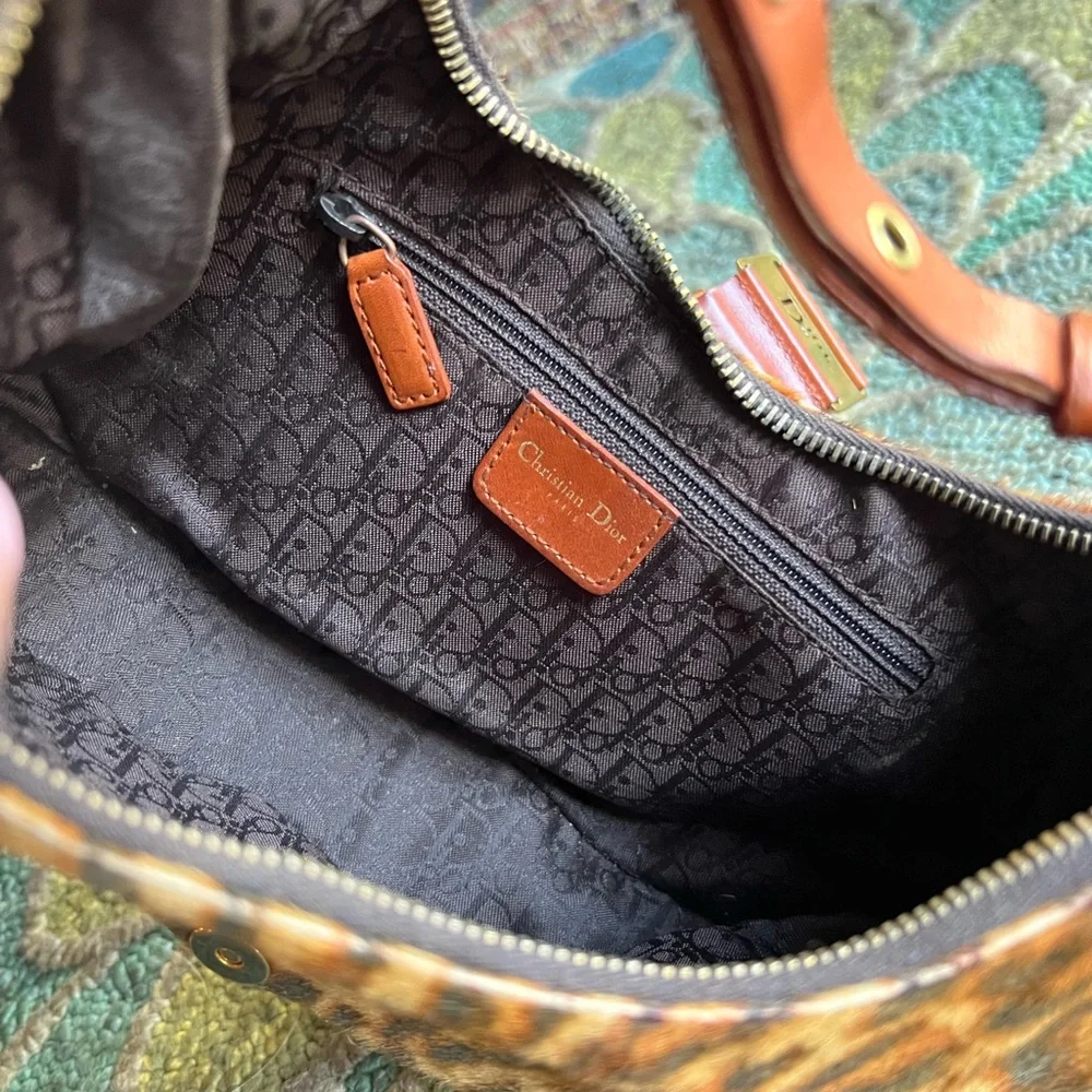 Christian Dior Leopard Print Baguette handbag - Picture 3 of 3